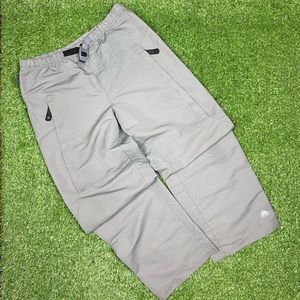 Vintage Nike ACG Windbreaker pants size medium